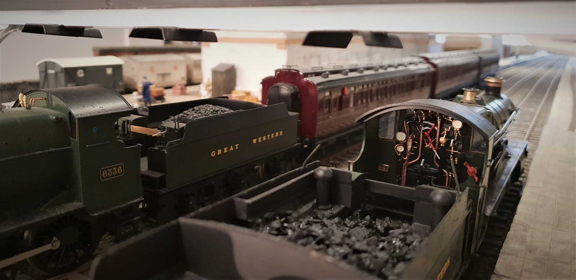 train-slide-5a